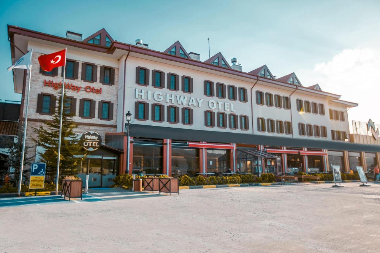 Highway Otel Elmalık Εξωτερικό φωτογραφία