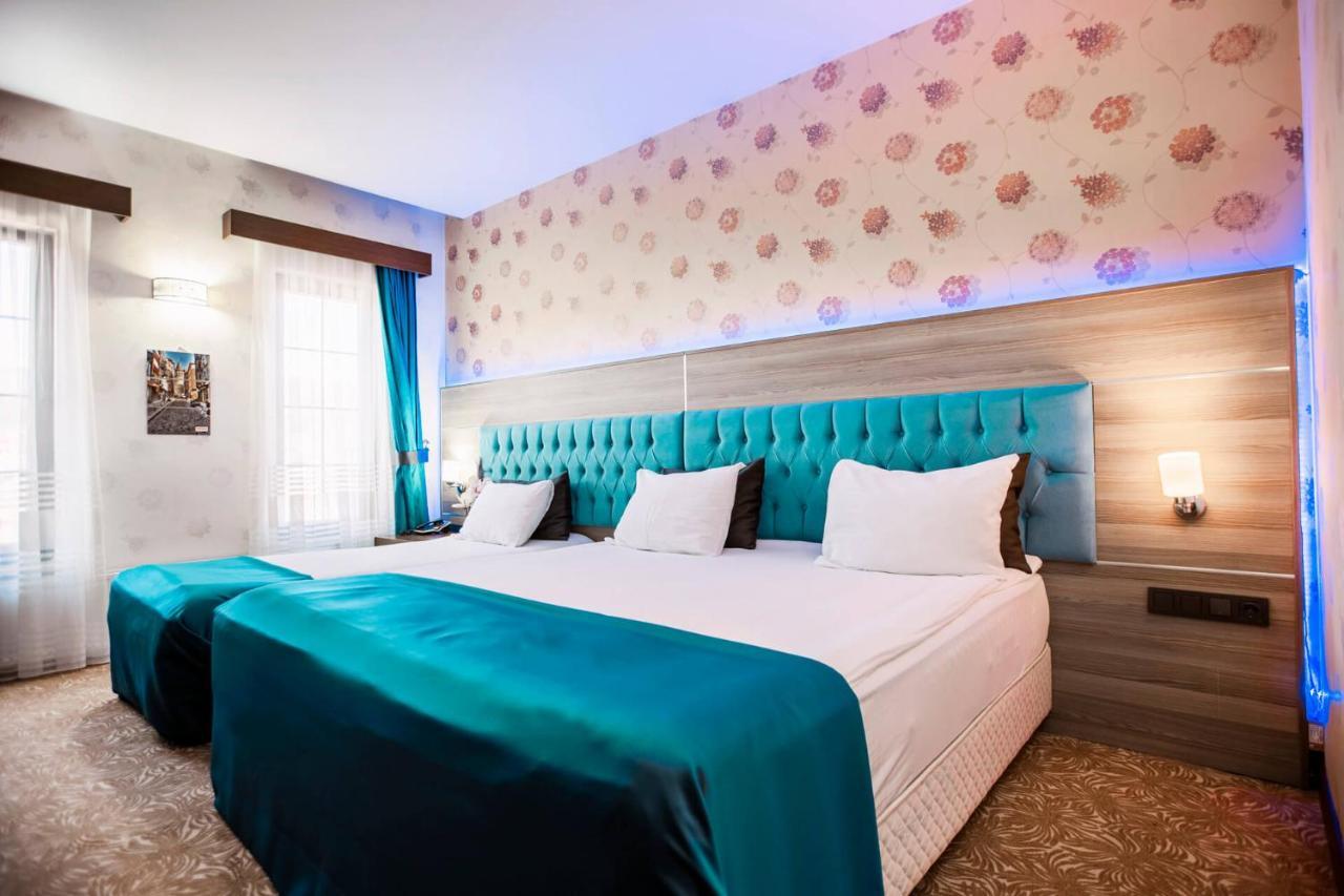 Highway Otel Elmalık Εξωτερικό φωτογραφία