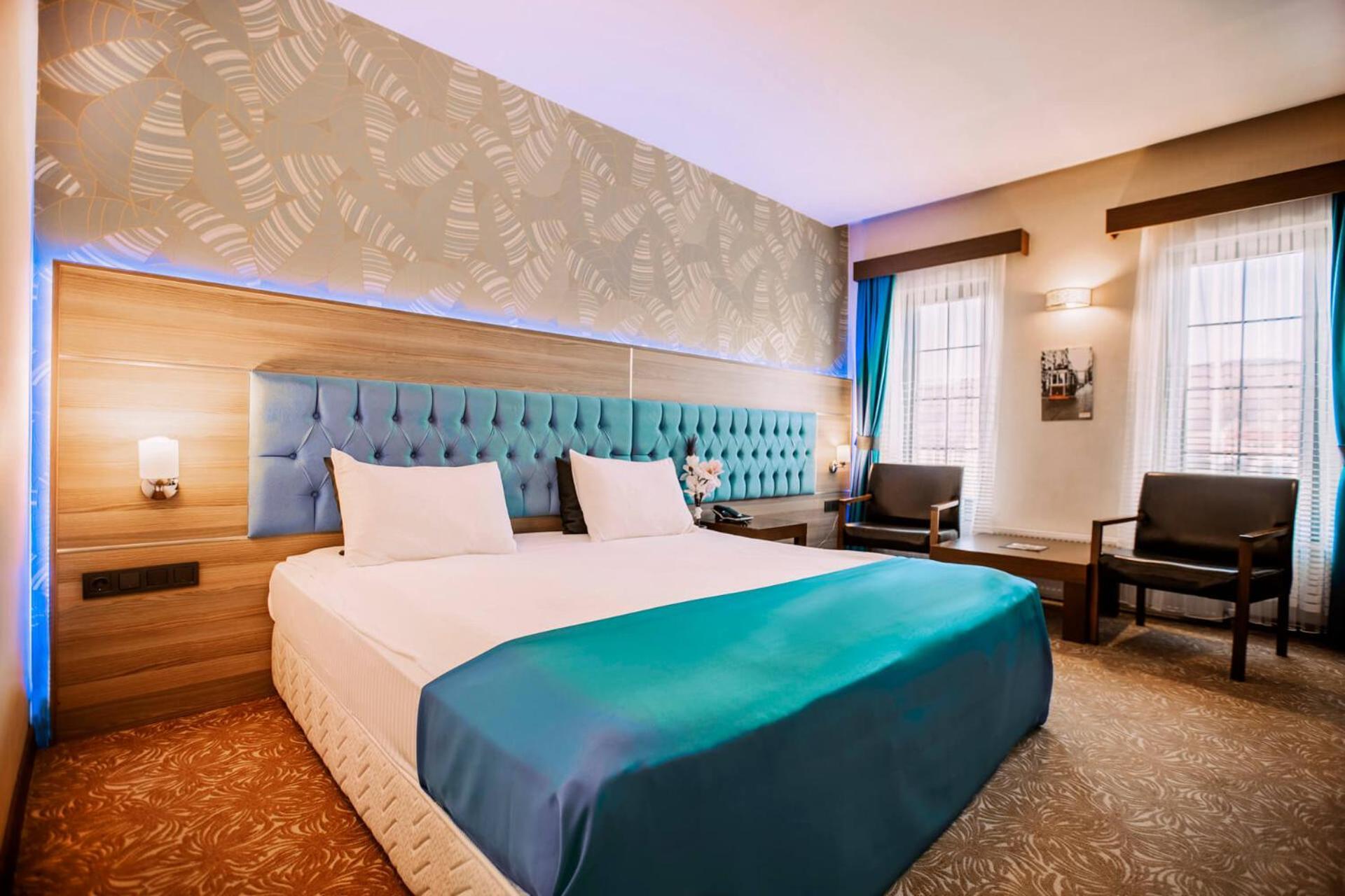 Highway Otel Elmalık Εξωτερικό φωτογραφία